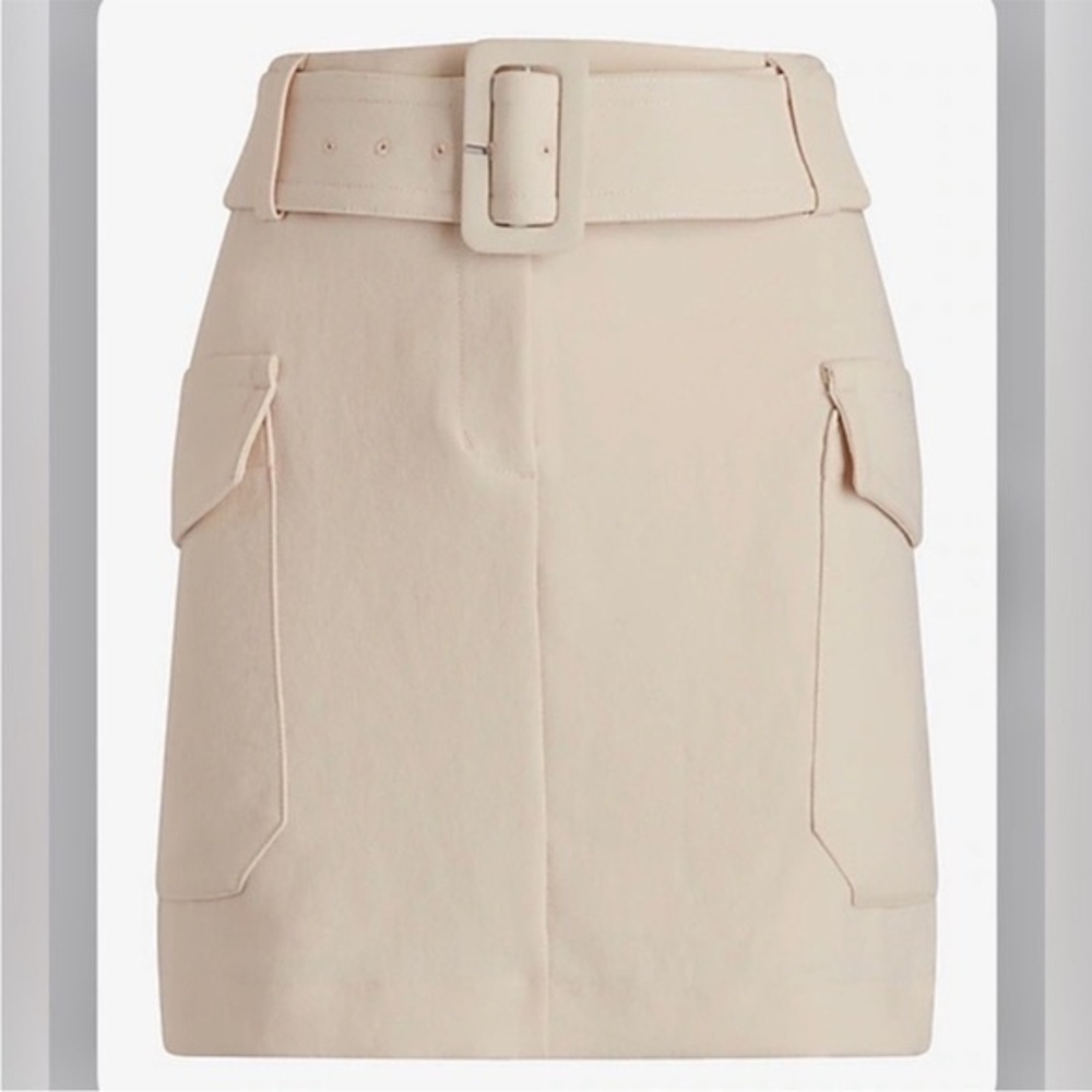 Express super high waisted belted cargo mini skirt size 4 color sand shell - Picture 5 of 6